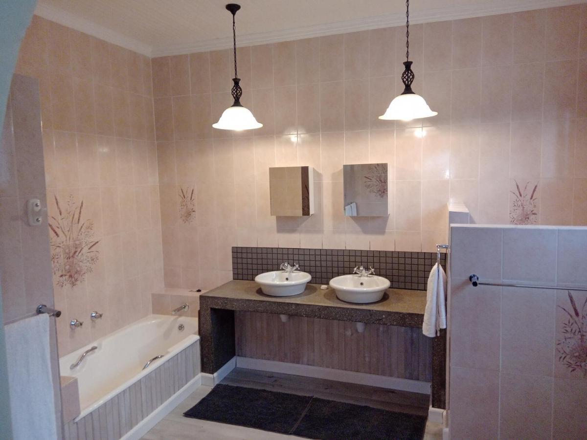 Addo Riverside Villa Colchester Esterno foto